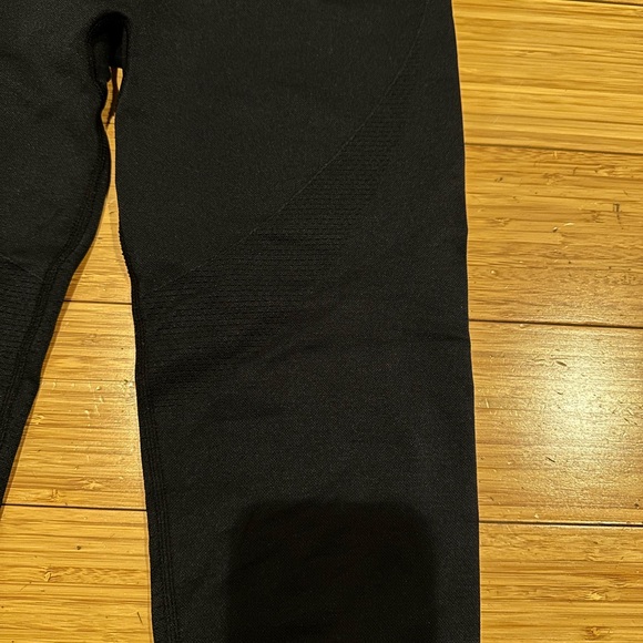 Abercrombie&Fitch Black Leggings Size Small - Picture 6 of 7